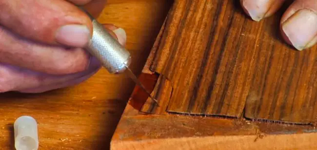 Glue For Wood Veneer Repair
