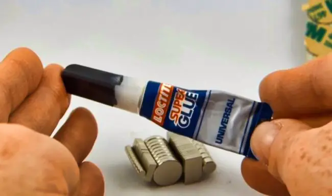 Glue Magnets
